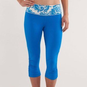 Blue Capri Lululemon Leggings Gorgeous Lace Detail